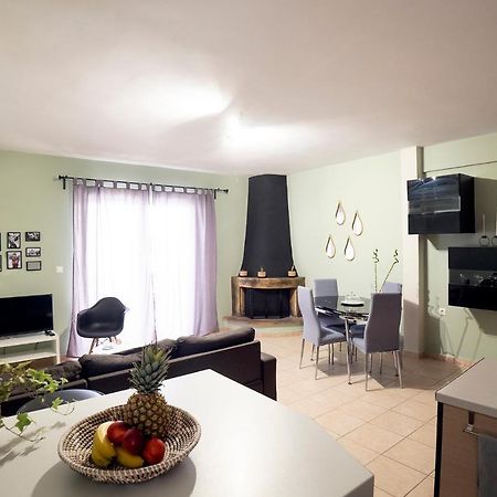 Cozy Apartment St John Chalkís Dış mekan fotoğraf